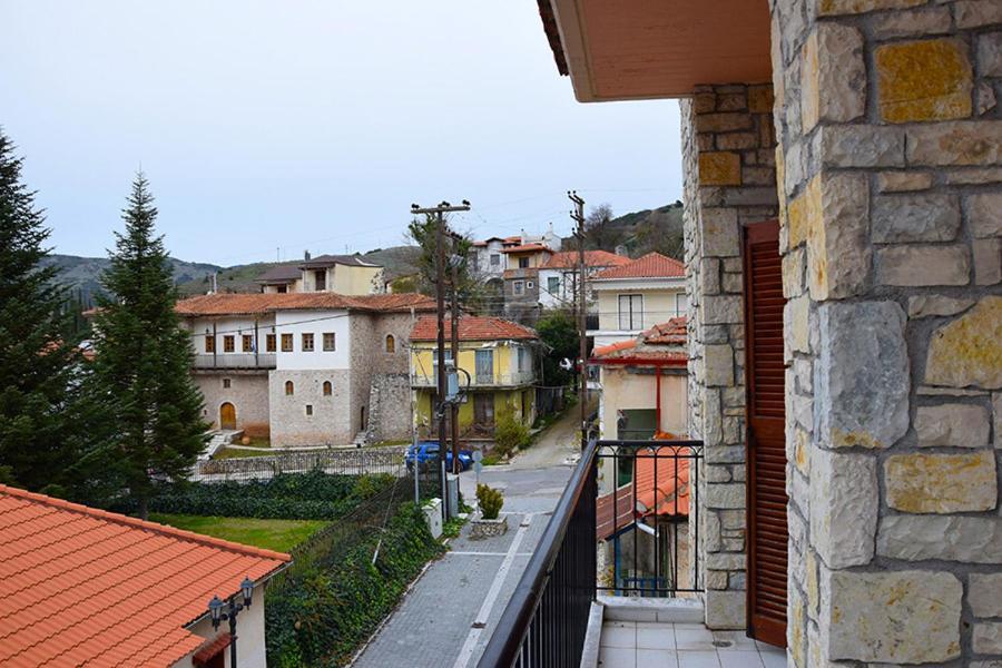 Sfaragoulias Inn Kalavryta Exteriör bild