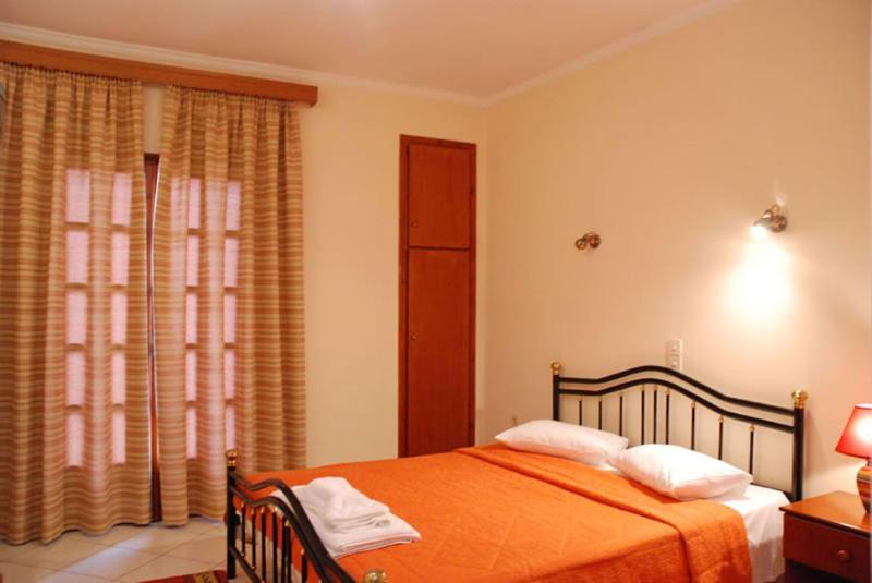 Sfaragoulias Inn Kalavryta Exteriör bild